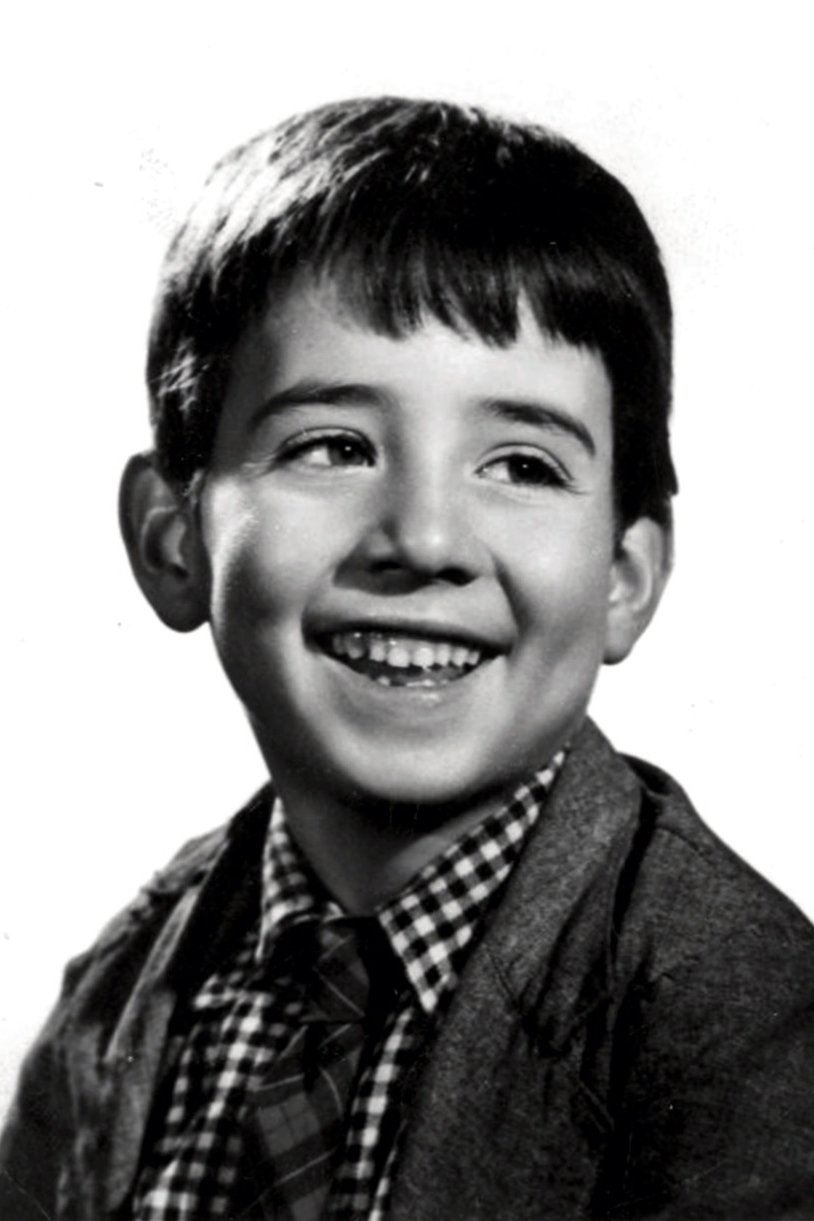 Pablito Calvo backdrop