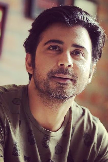 Afran Nisho backdrop