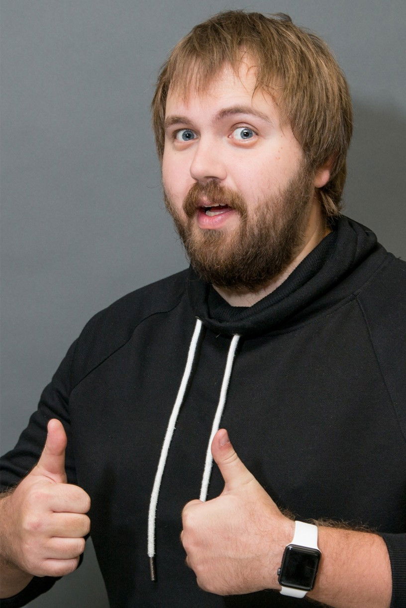 Valentin Petukhov backdrop