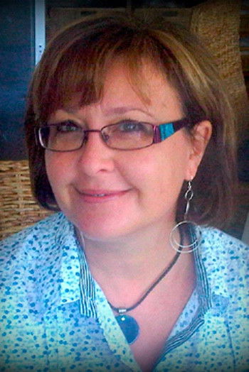 Stefania Müller backdrop