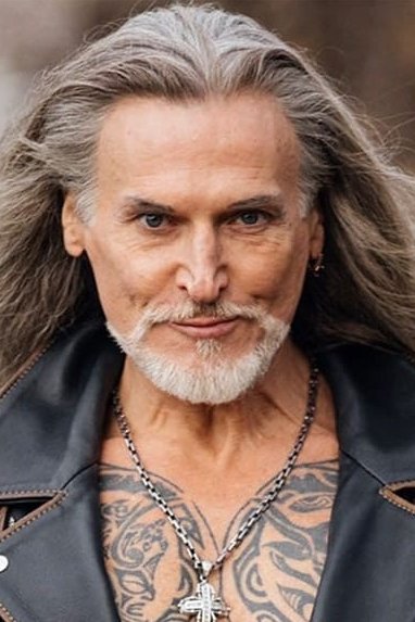 Nikita Dzhigurda backdrop