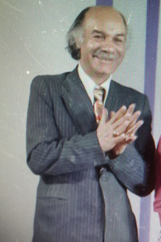 Nasser Gitijah backdrop