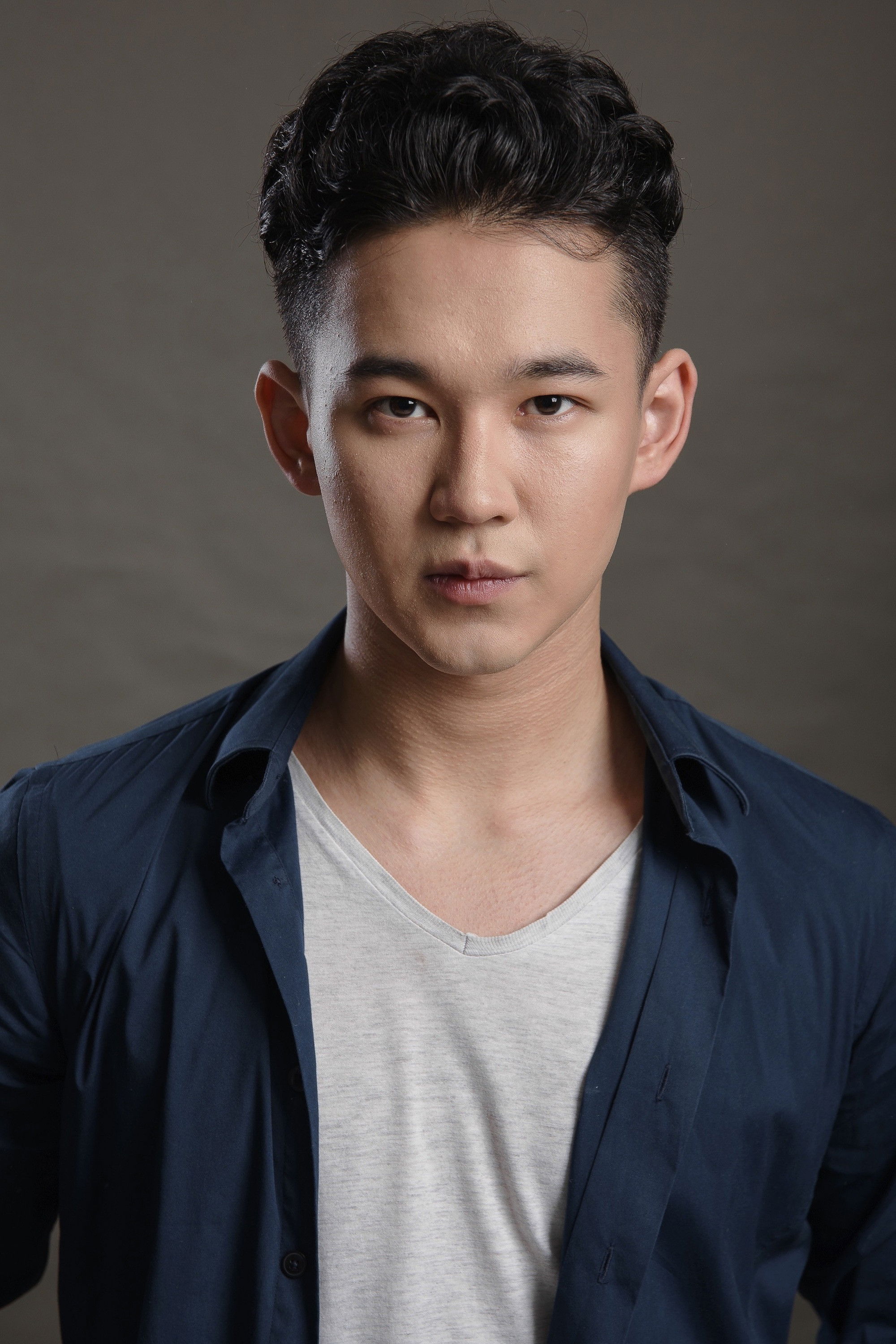 Sanurzhan Suleimeniv backdrop