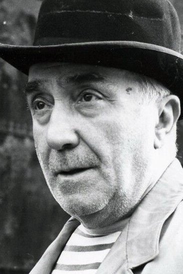 Henri Arius backdrop