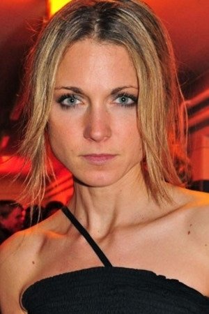 Miriam Mayet backdrop