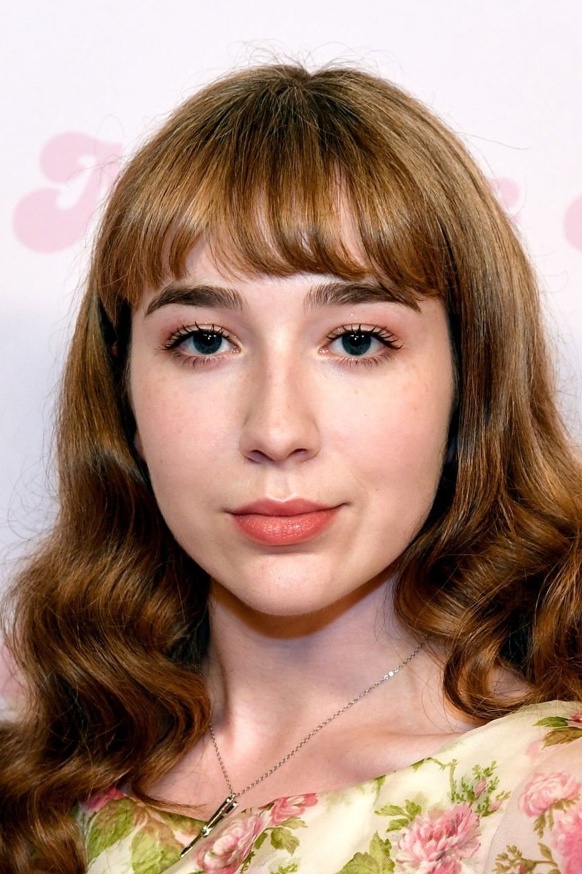 Elita Harkov backdrop