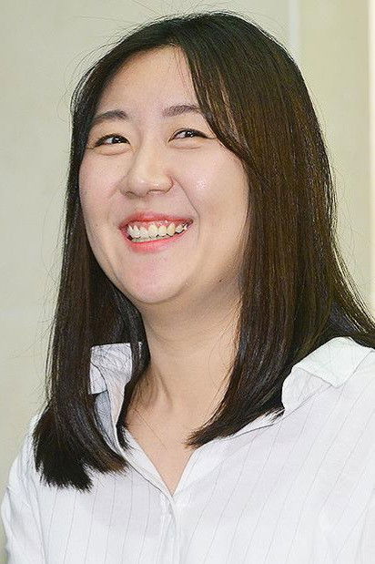 Yang Seul-gi backdrop