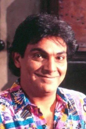 Alberto Baruque backdrop