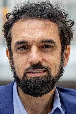 Dino Giarrusso backdrop