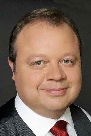 Evgeniy Nikishin backdrop