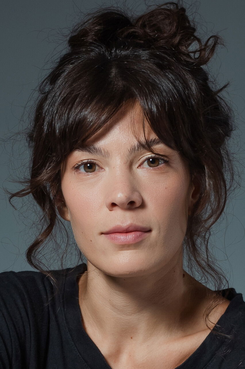 Juliane Arguello backdrop