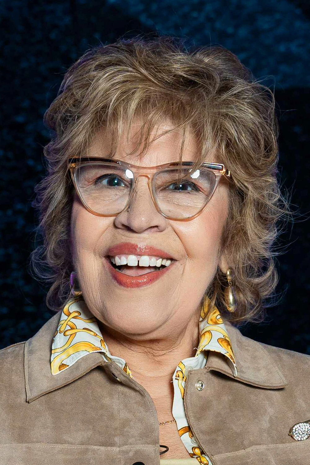 Maitén Montenegro backdrop