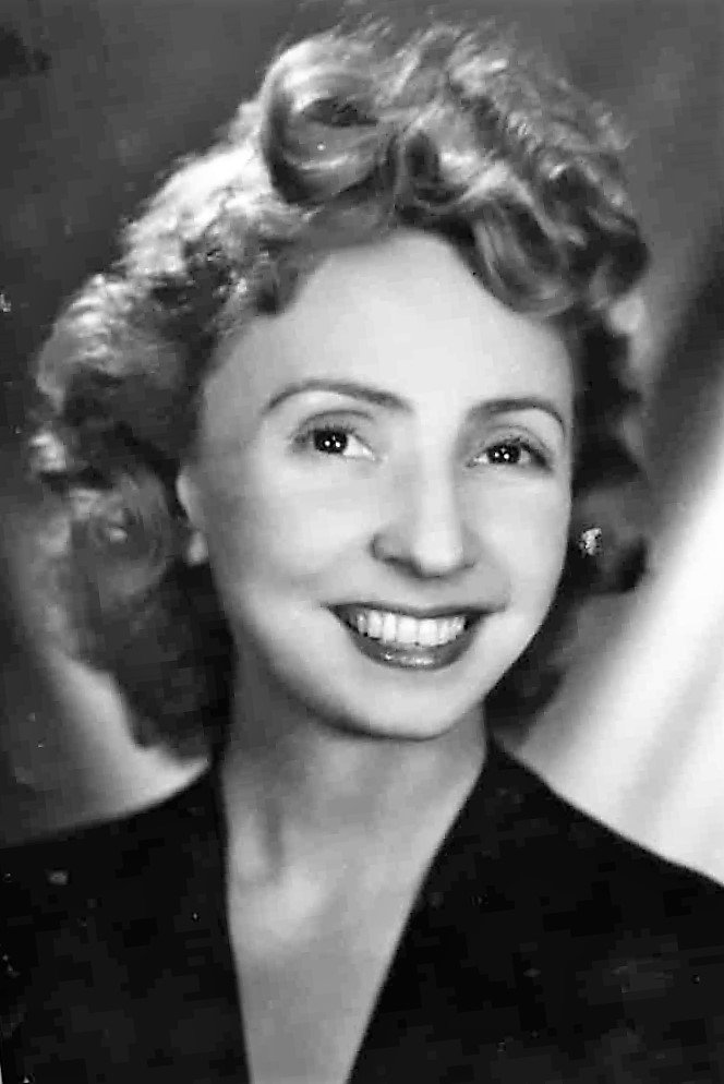 Madeleine Renaud backdrop