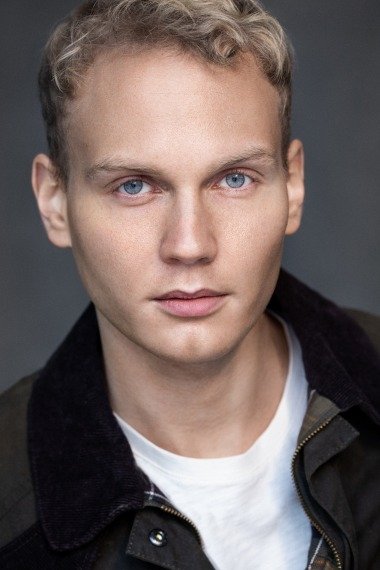 Elias Salonen backdrop