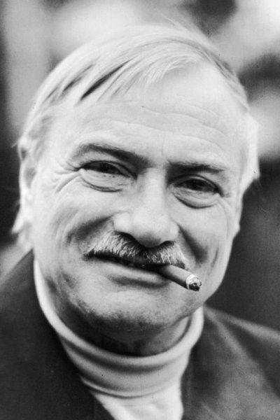 Leif Panduro backdrop