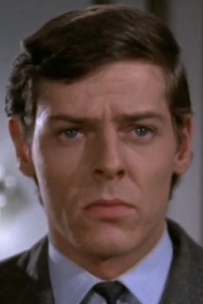 Willy Rathnov backdrop