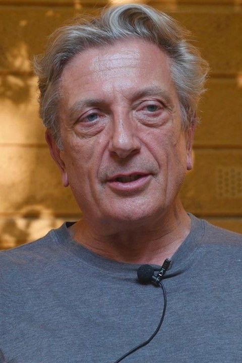 Andrea Papini backdrop