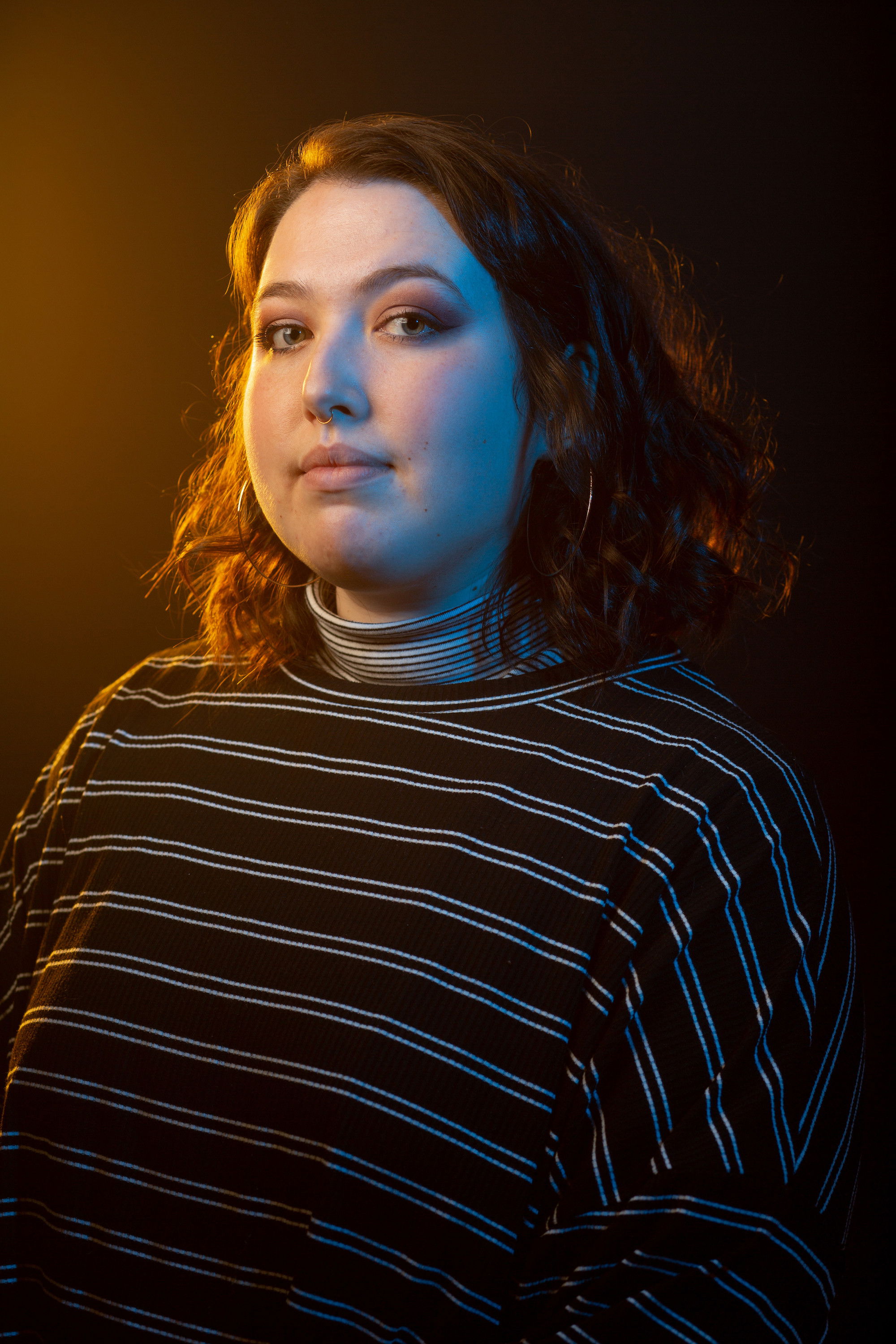 Arianna Martinez backdrop