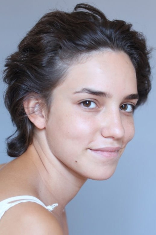 Virginia Apicella backdrop