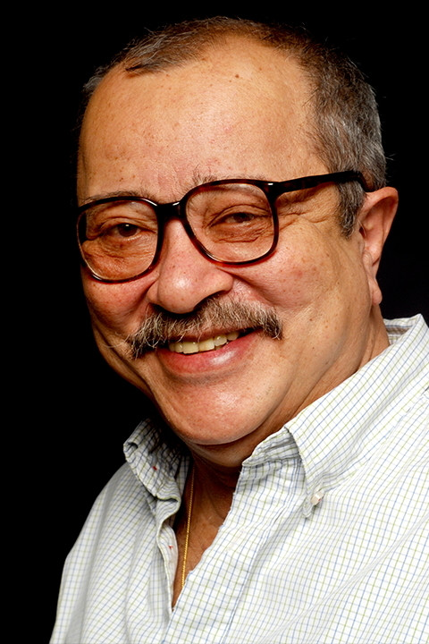 Xhuan Ubaldo Ribeiro backdrop