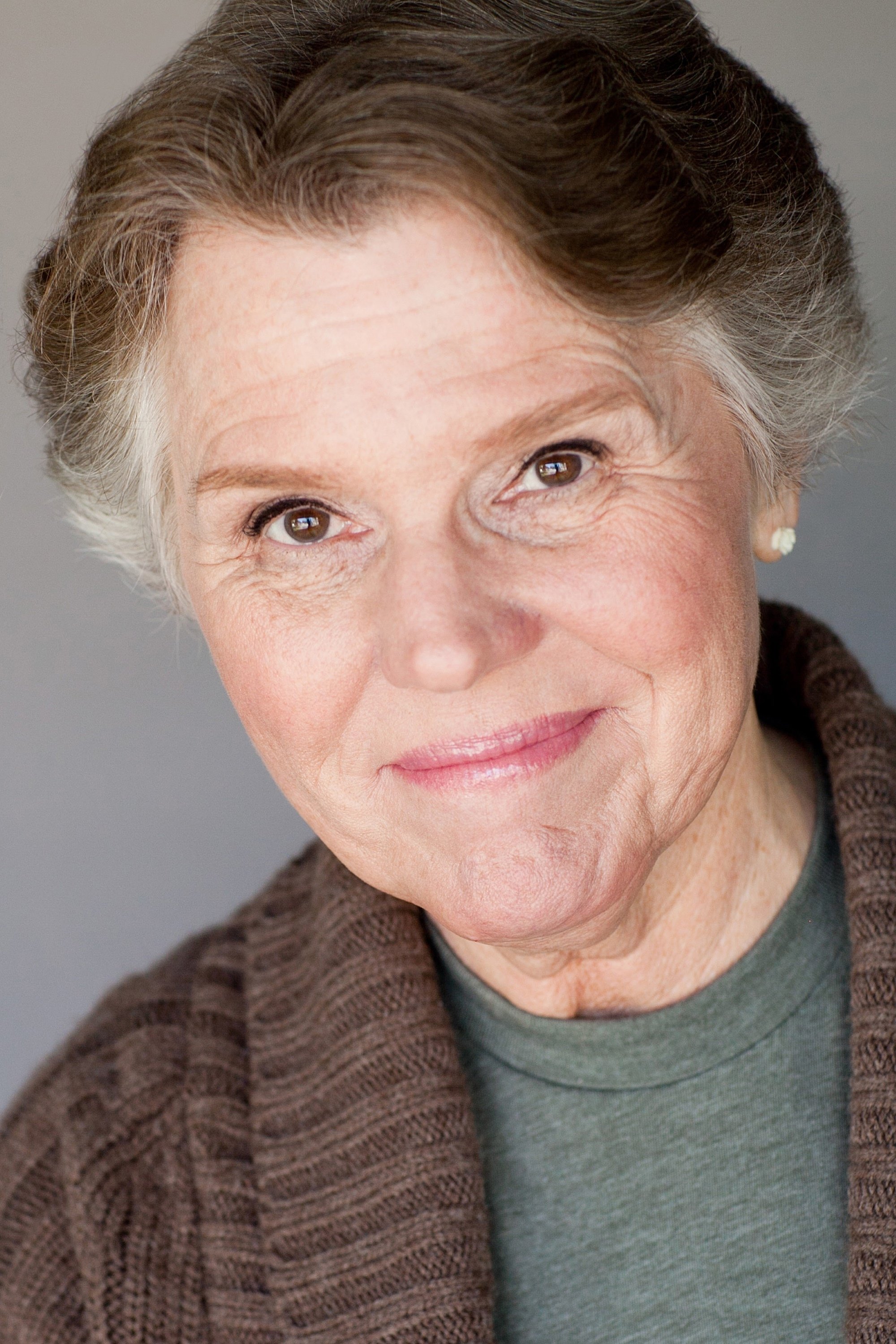 Debra Leigh backdrop