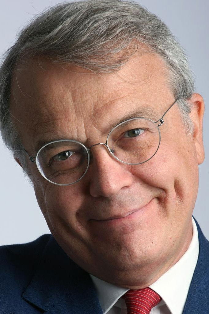 Paolo Mereghetti backdrop