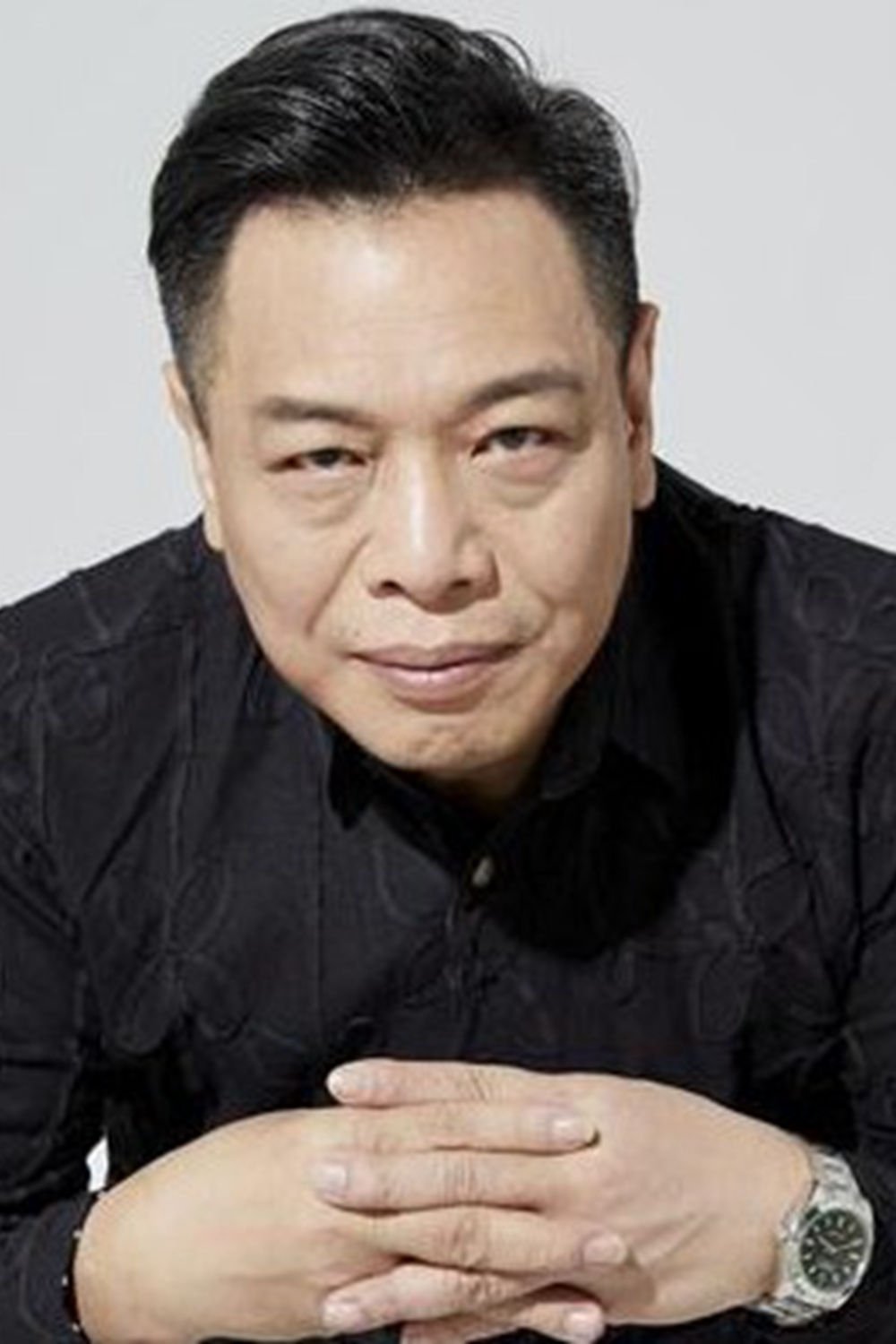 Lee Kin-Yan backdrop