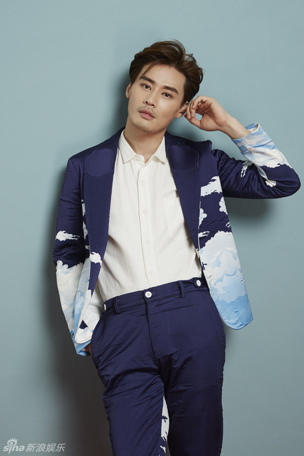 Cheng Haofeng backdrop