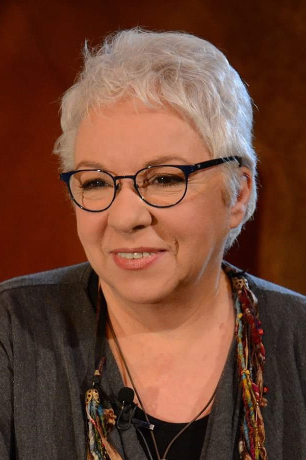 Natasa Asiki backdrop