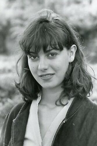 Sophie Edmond backdrop