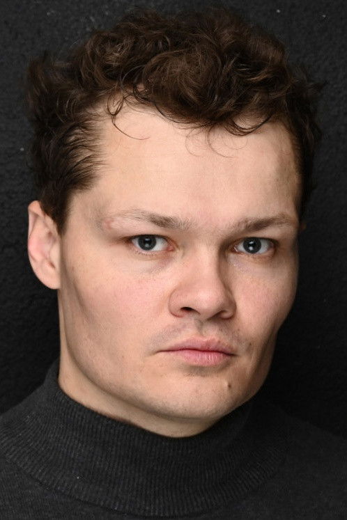 Anton Biryukov backdrop