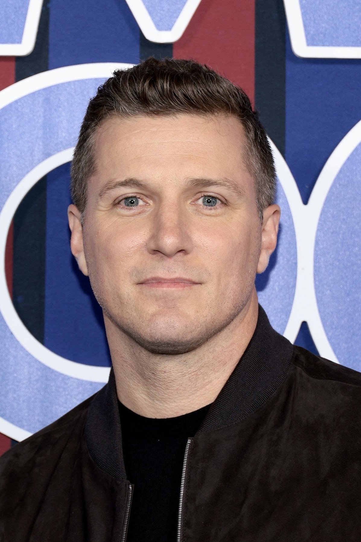 Nick Dillenburg backdrop