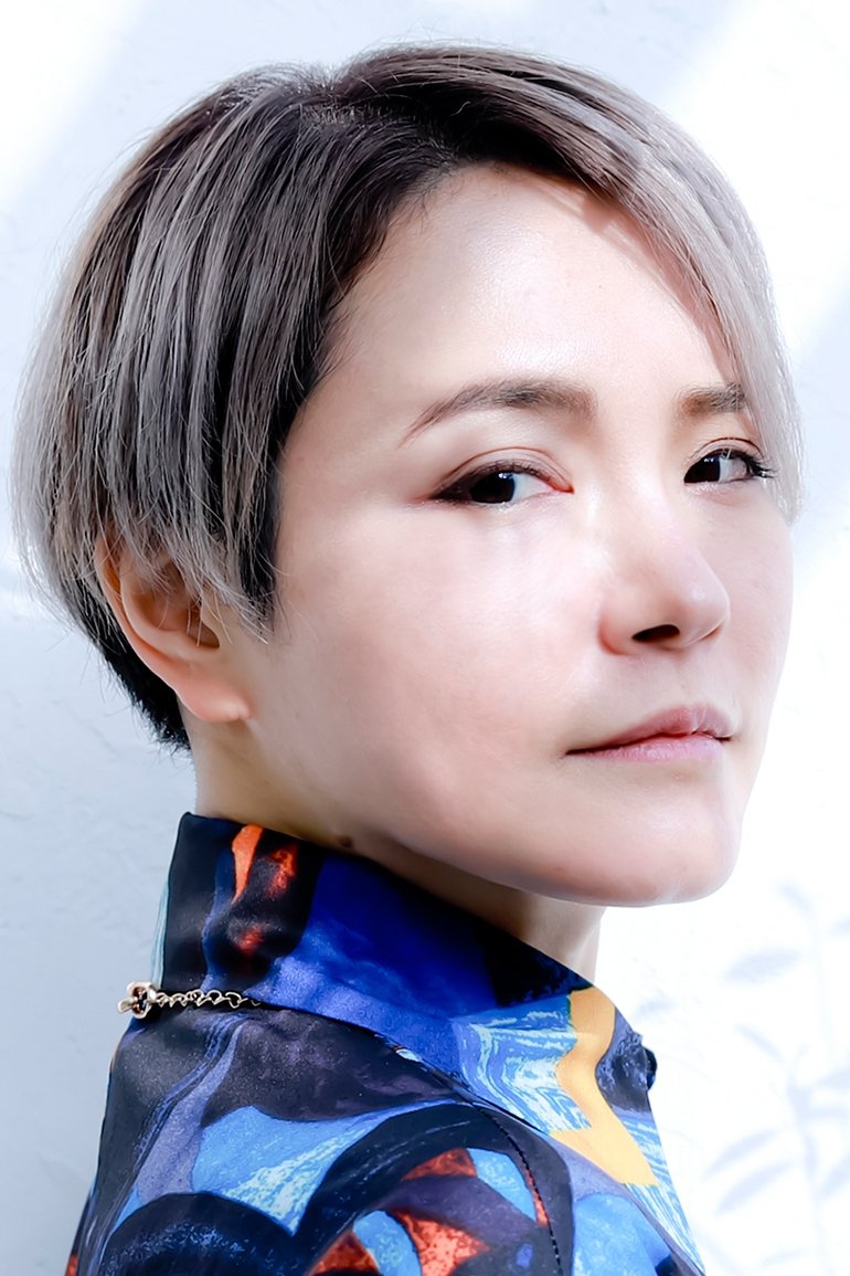 Naomi Maruyama backdrop