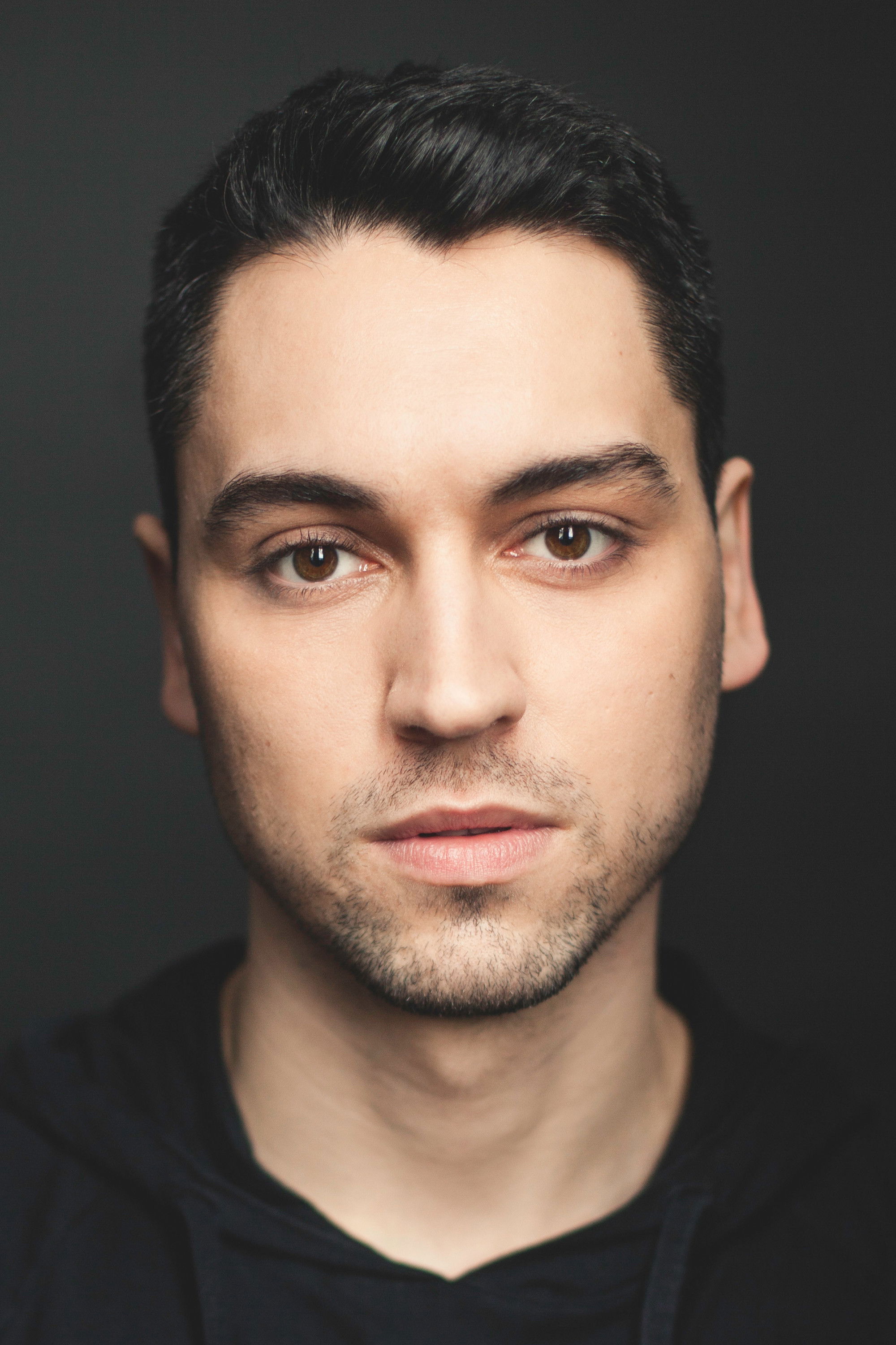 Patrick Gauthier backdrop