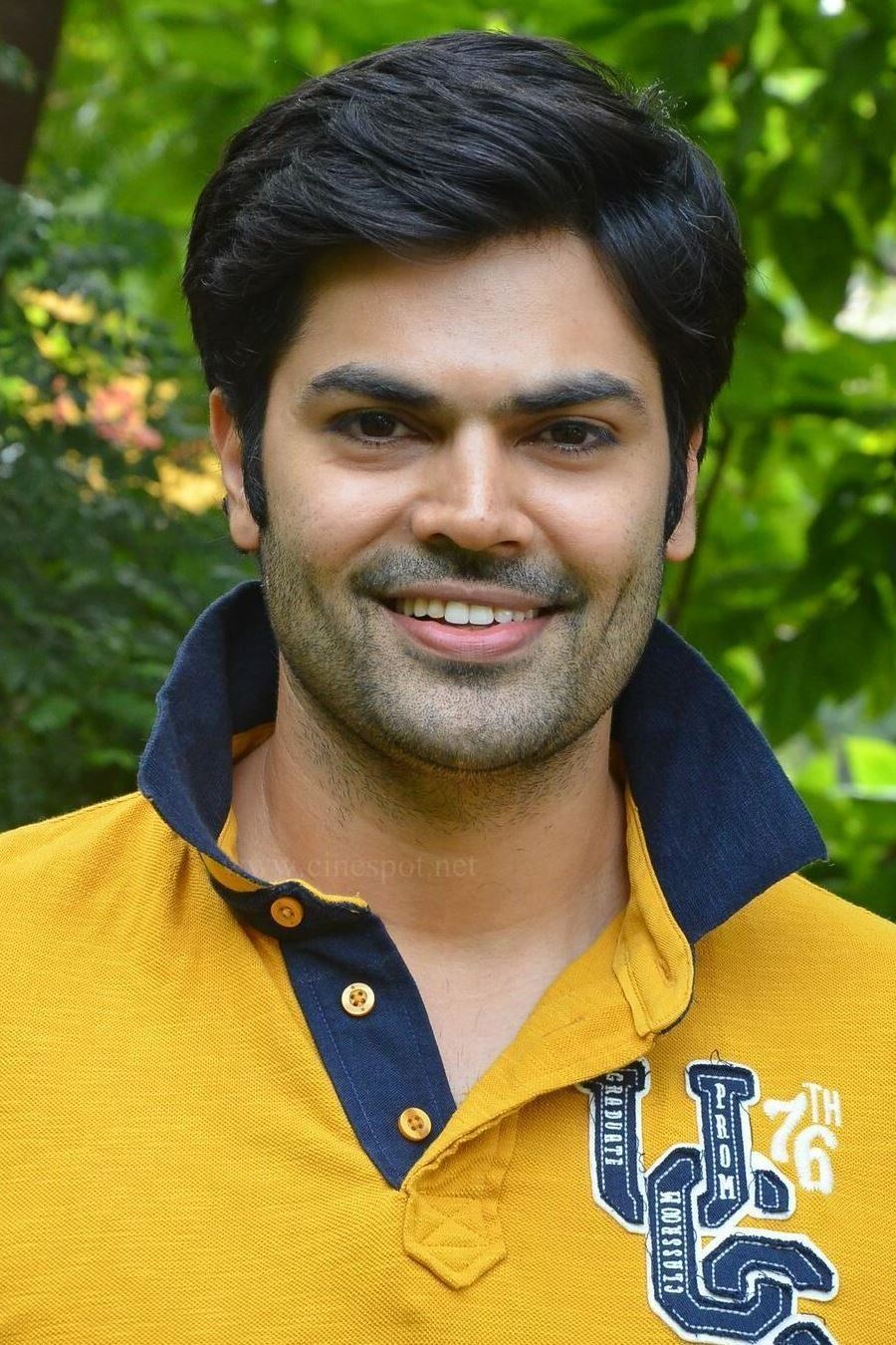 Ganesh Venkatraman backdrop