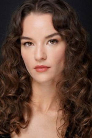 Funda Güray backdrop