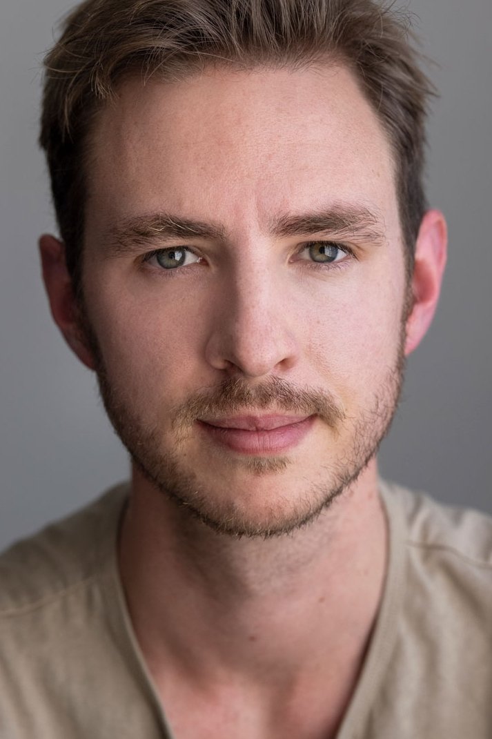 Nick Davies backdrop