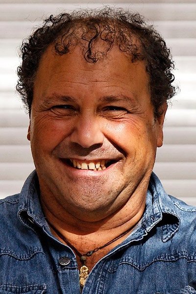 Sylvain Caruso backdrop