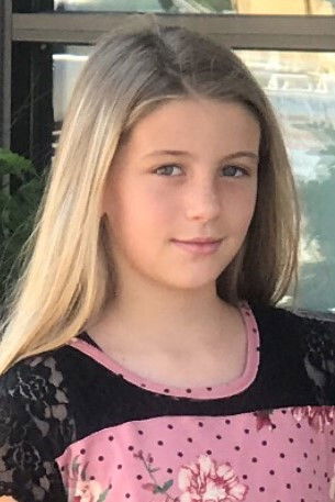 Kyndall Hamilton backdrop