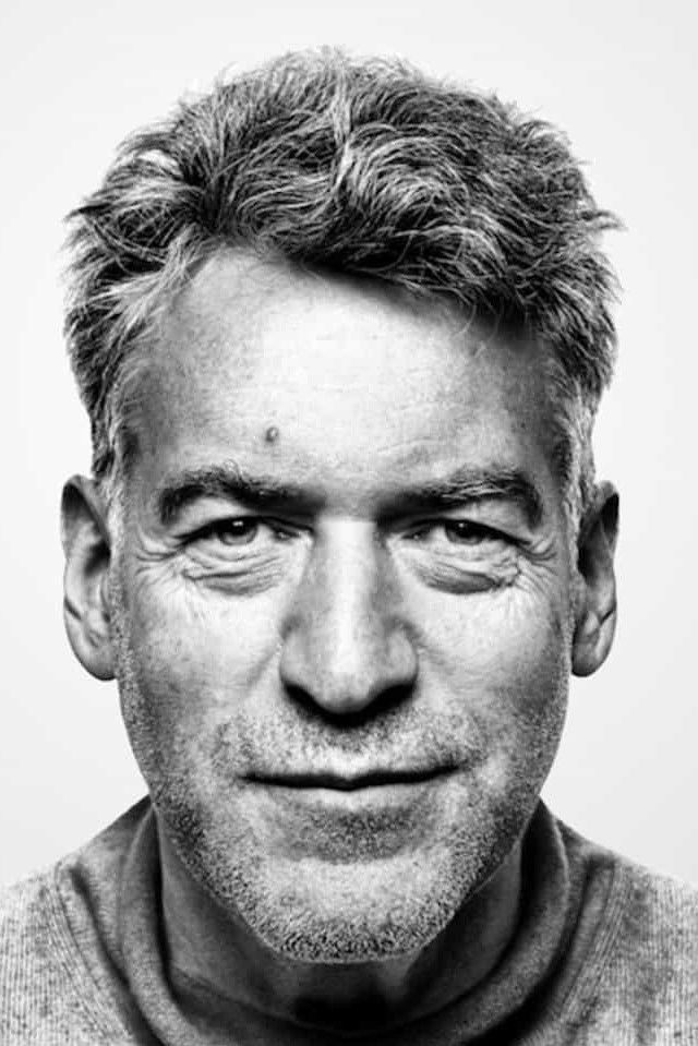 Artemiy Troitskiy backdrop