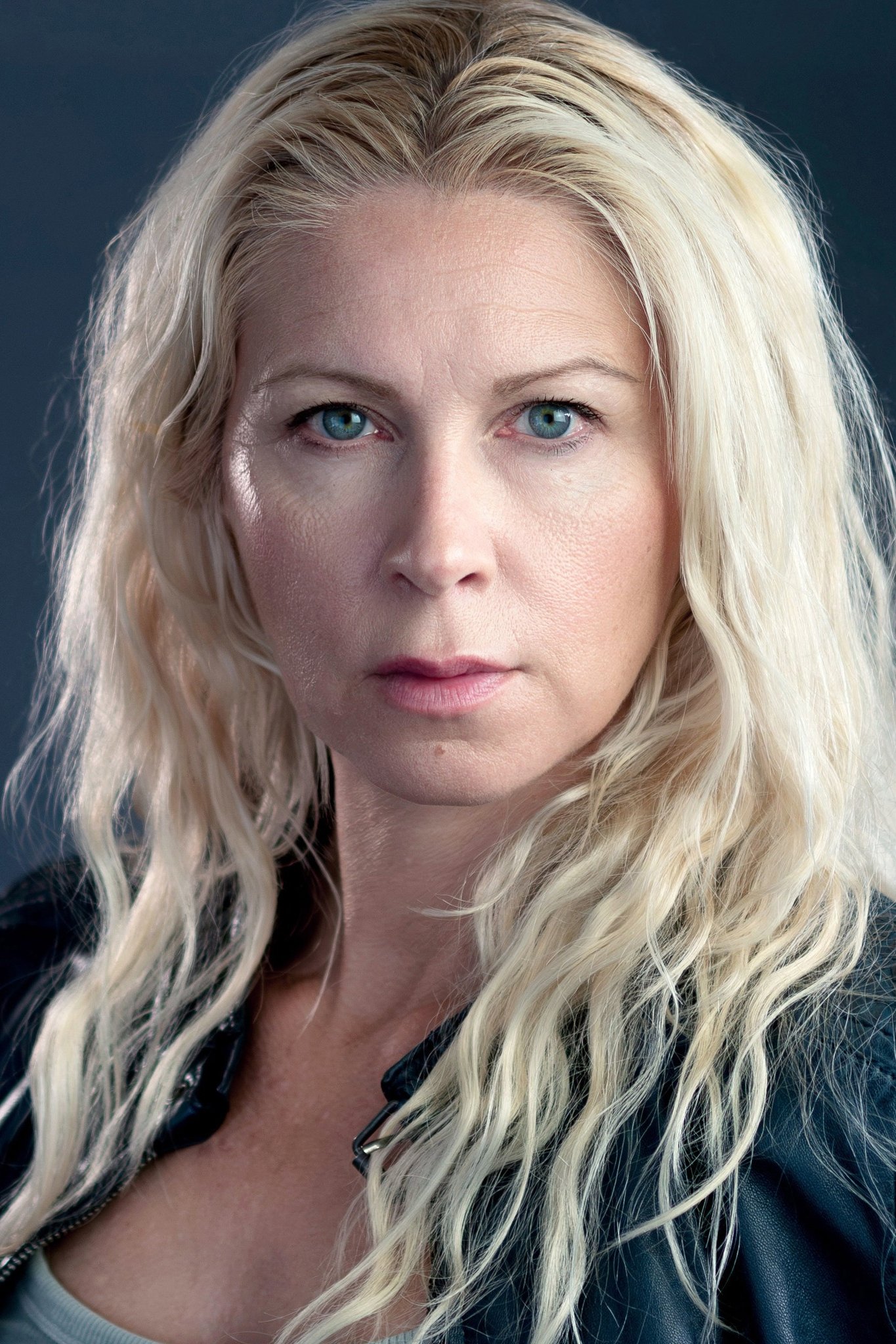 Daisy Kosmider backdrop