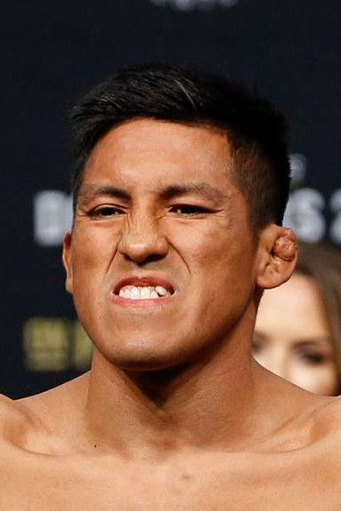 Enrique Barzola backdrop