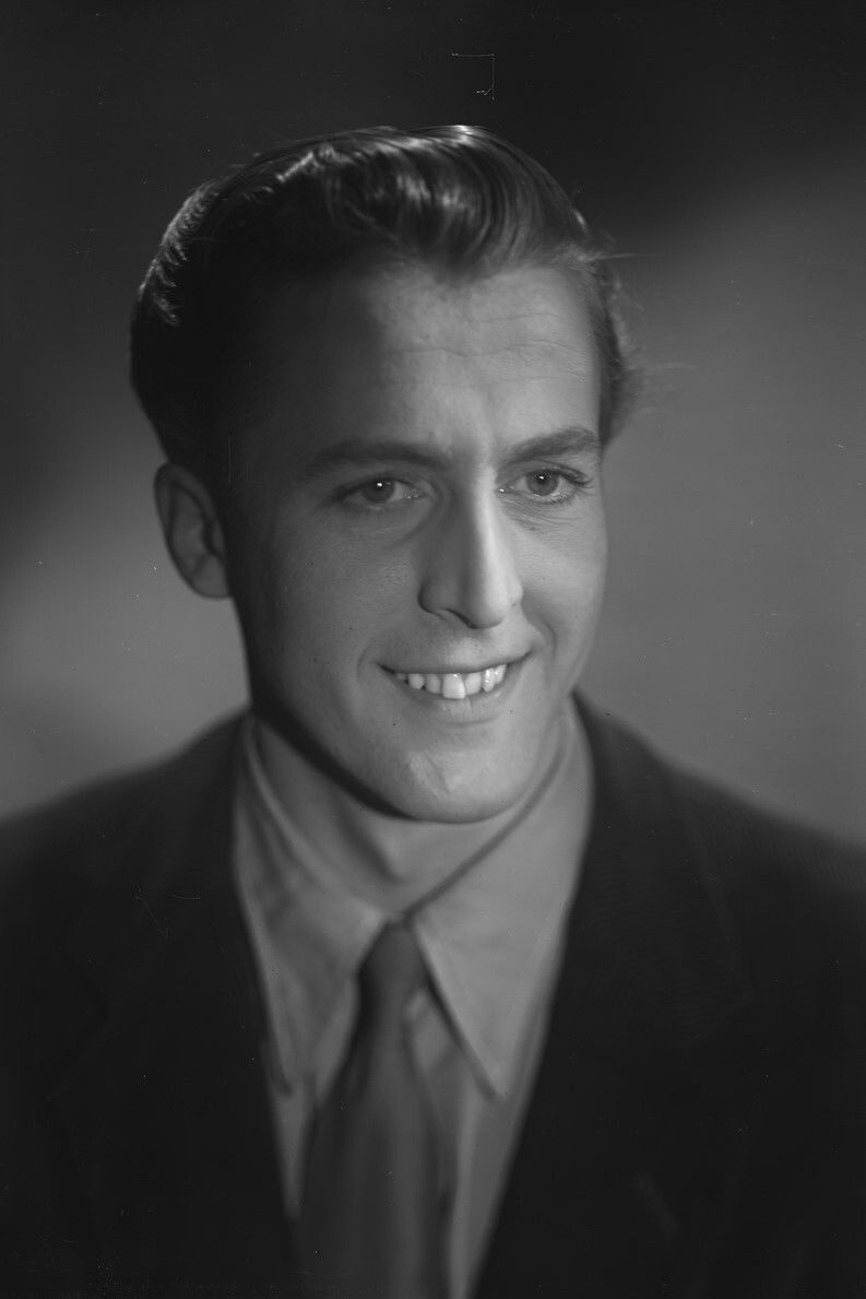 Rolf Labbart backdrop