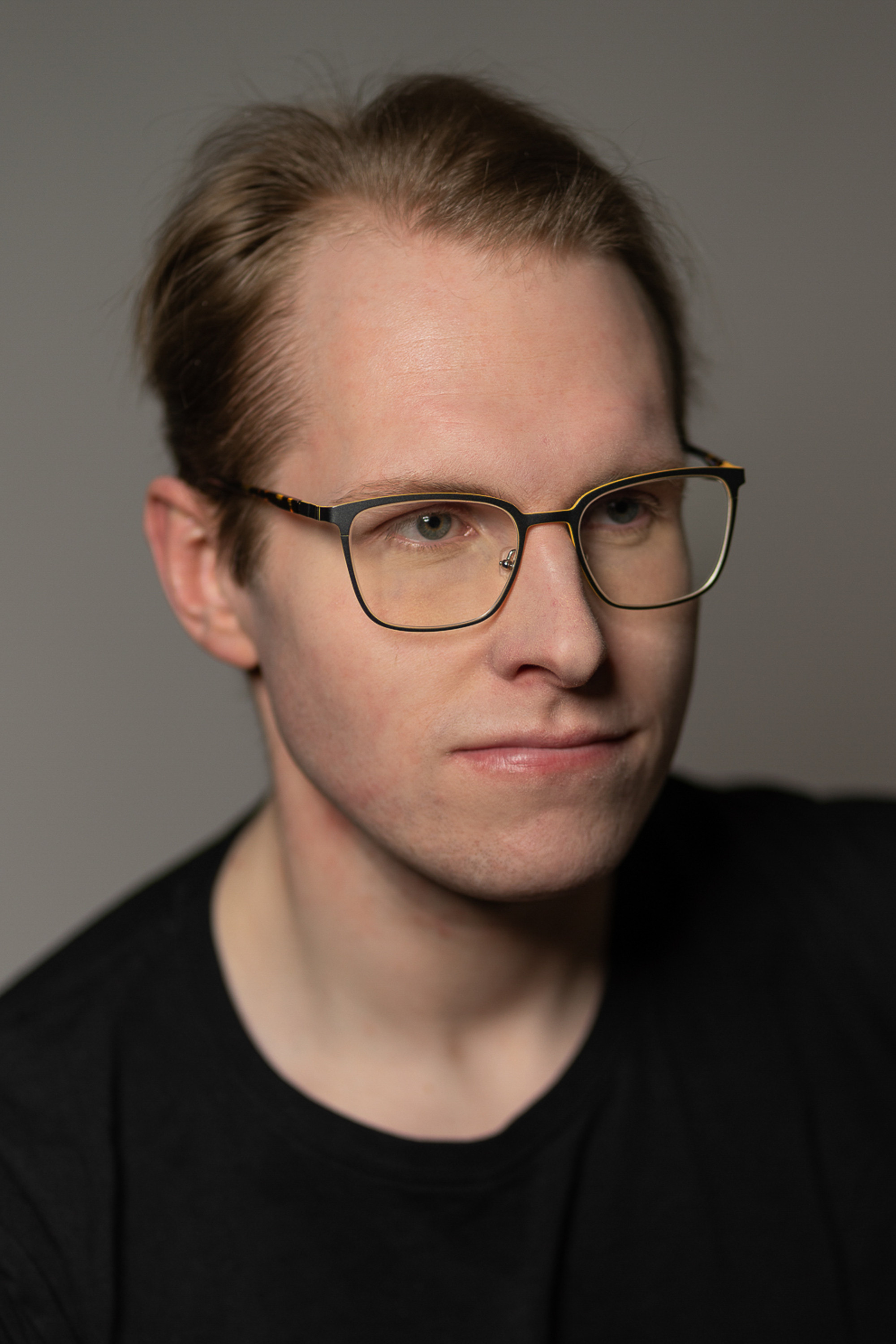 Jonathan Wiking backdrop