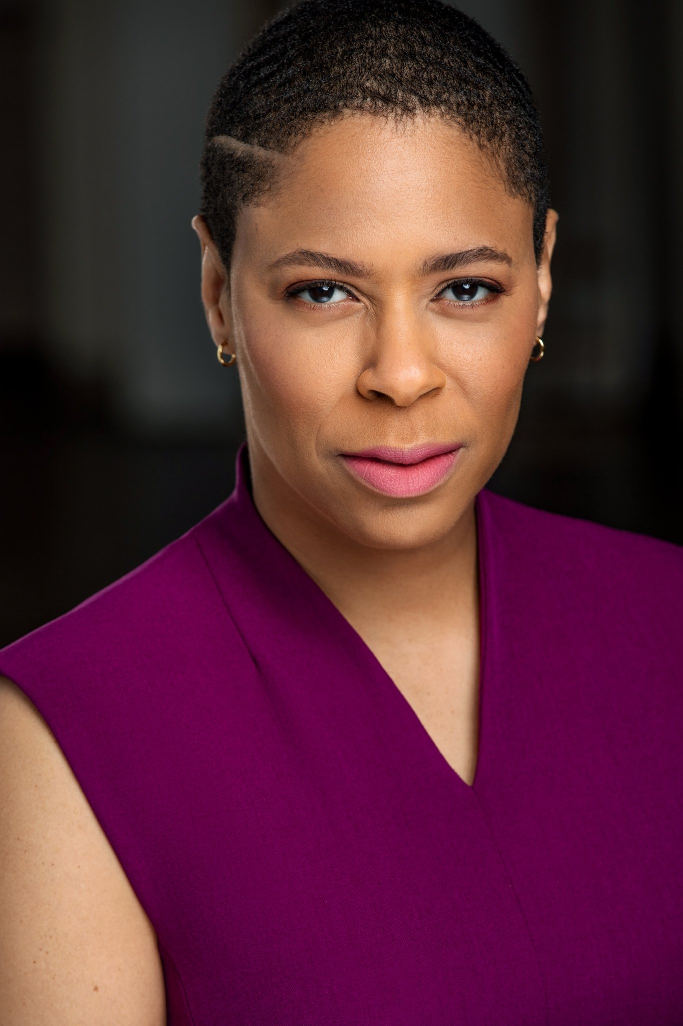 Orelon Sidney backdrop