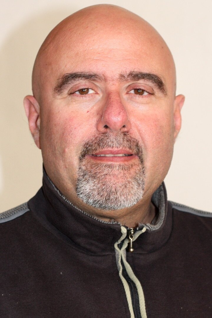 Edward Mercieca backdrop