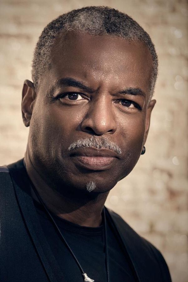 LeVar Burton → LeVar Bërton backdrop