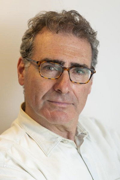 Emil Glassbourg backdrop