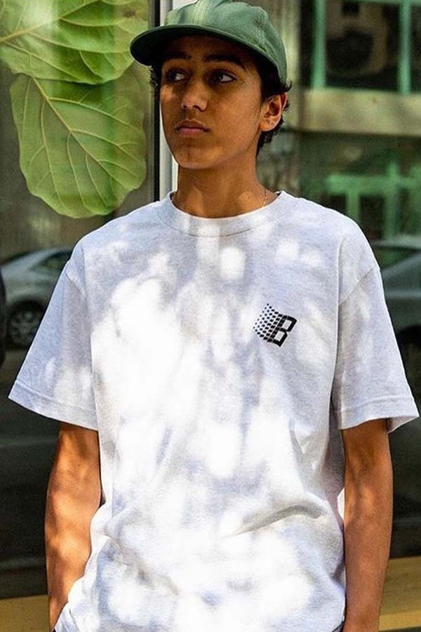 Rezza Honarvar backdrop