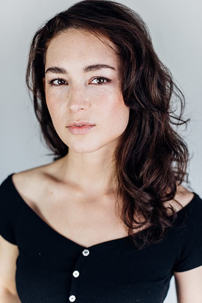 Nicolette Pearse backdrop